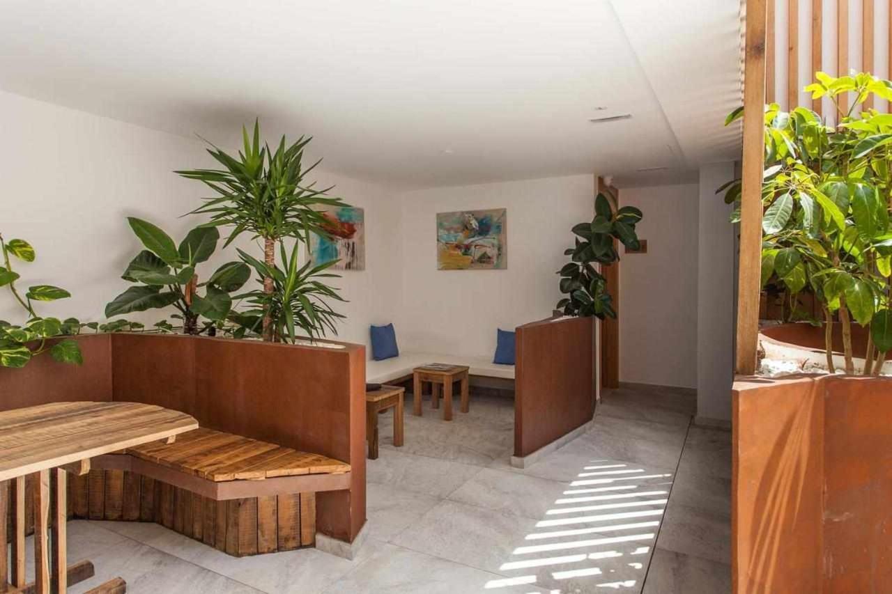 Hotel Vacanzy Urban Boutique Adults Only コラレホ エクステリア 写真